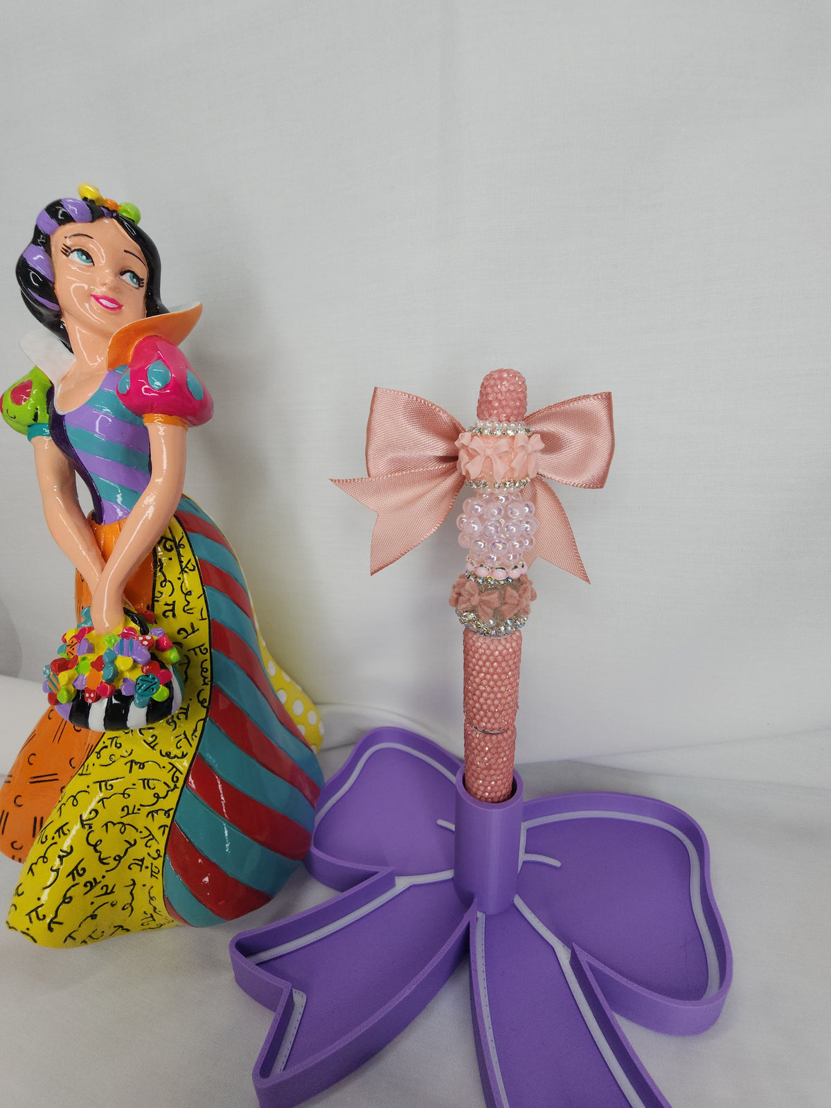 Dusty Rose Bow Pen